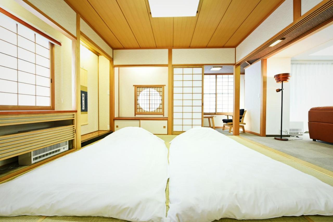 Hostel Pleasure Maruyama Sapporo Exterior photo